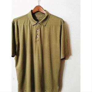 Eddie Bauer button down tee